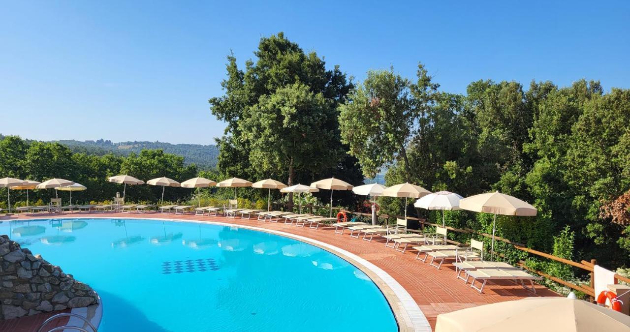 Resort Le Tegole Рипарбелла Экстерьер фото